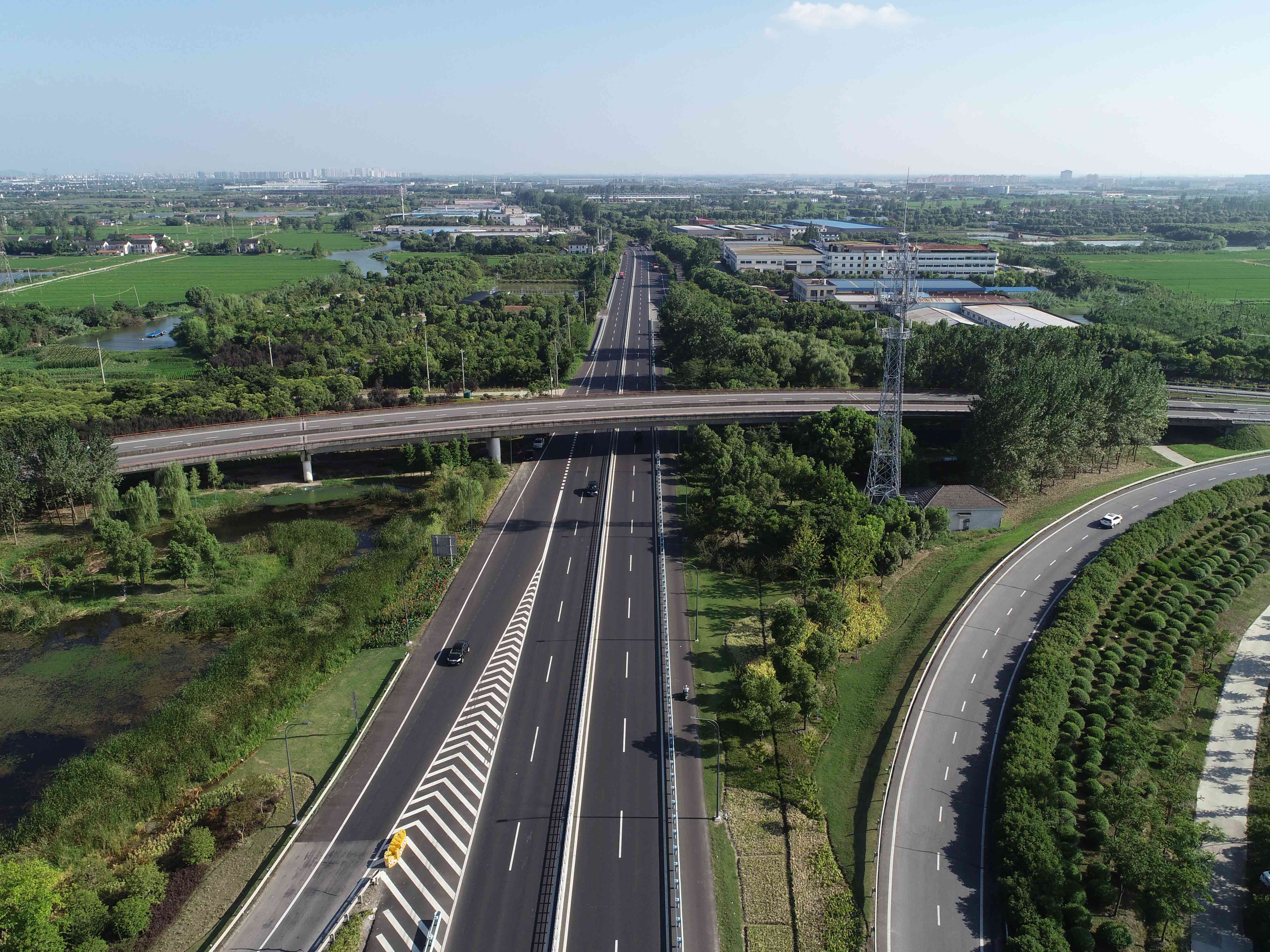 256省道苏沪高速至沪昆交界段路面改造工程
